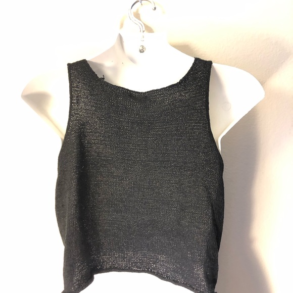 Brandy Melville Knitted Crop Front Tie Tank Top - Picture 3 of 3